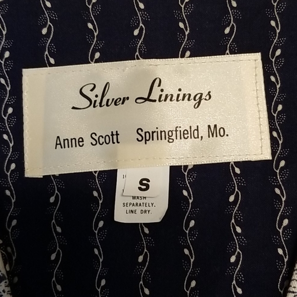 2 handmade vests - Picture 4 of 11